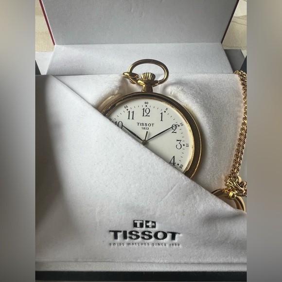 EUC TISSOT POCKET WATCH. CASE AND DUST BAG INCLUDED. - Picture 9 of 13